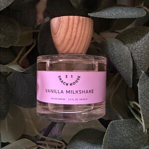 Vanilla Milkshake Perfume by 21 Snack House